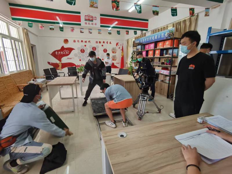 建华区广告片拍摄公司：极简主义践行者，少即是多的视觉哲学